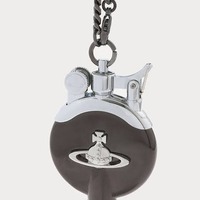 ヴィヴィアンの『ライター』が愛煙者たちに大人気!〈BUYMAなら1万円台〜〉