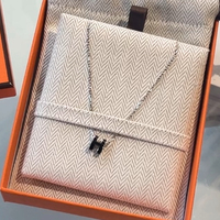 【ポップHネックレス】今どき女子がエルメスで最初に買うならコレ