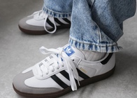 アディダスのサンバ「OG」と「ADV」の違いを徹底解説!