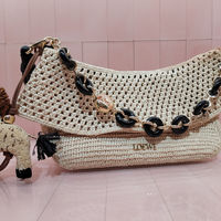 【2025年5月着用情報】K-POPアイドルが愛用中♡憧れブランドバッグ7選