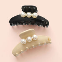 【タイプ別】美女ヘアアクセ「アレクサンドルドゥパリ」人気総覧!【保存版】