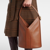 【ロゼも愛用♡】Yシリーズにハンドル&バケットバッグが登場!