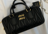 【知特】MiuMiu(ミュウミュウ)の「海外アウトレット品」おすすめ16選!