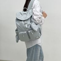 20代・30代女性必見!ノースフェイスの大容量バッグでおしゃれと実用性を両立