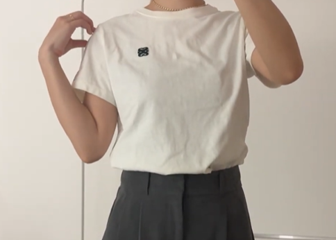 ランキング-男女ペアも♡褒められTシャツ「セター」のロゴTを着てみた!