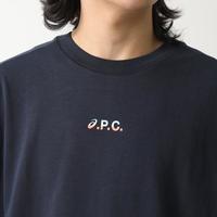 中央小さめロゴが今っぽい。大人の正解Tシャツ10選