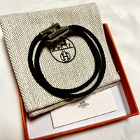 夏腕を彩る!大人のエルメス名品ブレス4選!