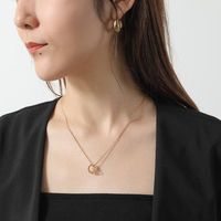 【2025年最新】サンローランの人気アクセサリーTOP5!おしゃれ女子が選ぶ名品
