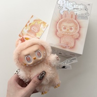 韓国アイドルが夢中になる『ぬいぐるみチャーム』総覧!〈ラブブ・コンフォートetc.〉