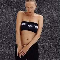 「NODRESS」って知ってる?韓国発・Y2Kムード漂う“媚びないフェミニン”が今キテる♡