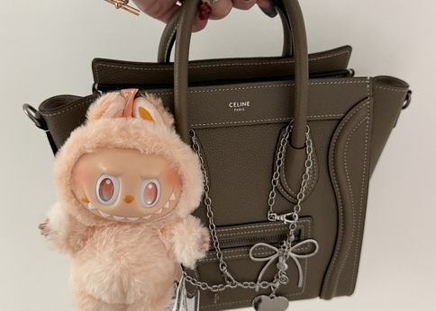 ランキング-LABUBU(ラブブ)のおしゃれな“つけ方”をSNSで探ってみた!