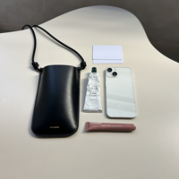 +αの収納力がある「スマホショルダー」6選!-これ1つで身軽にお出かけOK!