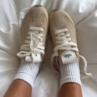 芸能人愛用!「ALO yoga(アロー)」は日本どこで買える?-アウターやおしゃれな人気アイテム総覧♪