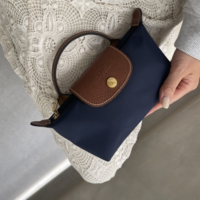 バッグ代わりにも!「ハンドル付ポーチ」ブランド10選!