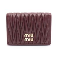 25秋冬・ミュウミュウ『ボルドーのお財布』が可愛い♡〈海外通販BUYMAなら手が届く〉