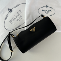 ”20代”からの『PRADA(プラダ)』バッグの選び方!ご褒美ミニバッグ「5選」