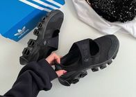 アディダスの大人向け「甘口スニーカー」6選-リボン付き・メリージェーンなど