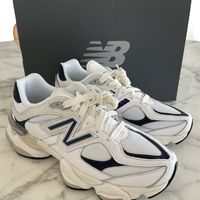 「子育てママ」の正解!公園でおしゃれと快適を両立する最強ニューバランス6選