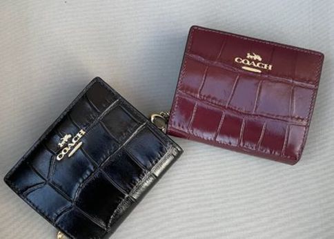 ランキング-【1万円台】使いやすい「優秀財布」7選!押さえておきたいブランドは?