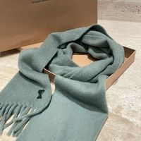 【マフラーのプレゼント嬉しくない?】失敗しないブランド選び方と代替案15選!