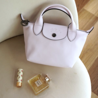 ロンシャン「XSサイズ」を【素材別】に魅力比較!