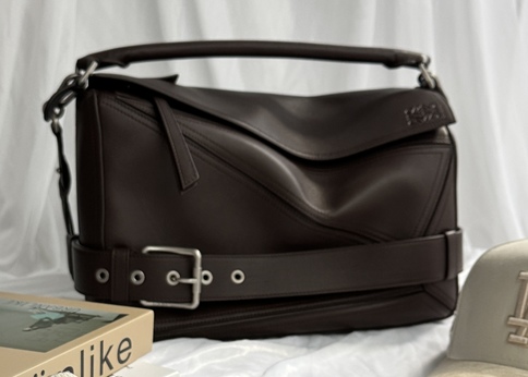 ランキング-LOEWEの新定番バッグ「パズルバイカー」が最高に洒落てる♡ユニセックス