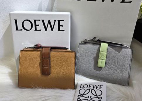 ランキング-【知得】レディースロエベは「海外アウトレット品」を買うのがおすすめ!