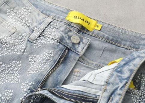 ランキング-穿けば視線を集める!メンズ注目「ボトムス」人気ブランド【4選】