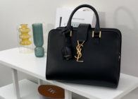 【用途別】サンローランのバッグの選び方!-使いやすいバッグがきっと見つかる!