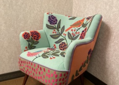 ランキング-Anthropologie(アンソロポロジー)の〈椅子・チェア〉は置くだけで絵画のような空間に激変!