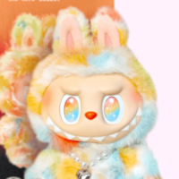 ラブブ型の〈香りつきキャンドル〉をお部屋にお迎えしたい♡