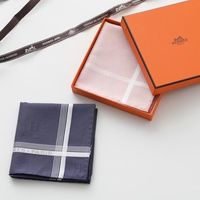 【3万台以下】ハイブランドで見つけるお手頃な「メンズ向けプレゼント」総覧!