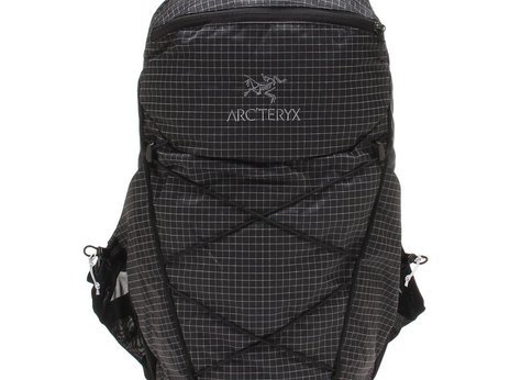 ランキング-冬の着こなし革命!ダウンジャケットに似合うメンズバッグおすすめ10選