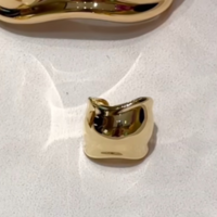 “指に宿る彫刻”!ティファニー〈エルサ・ペレッティ〉から新章リング誕生♪