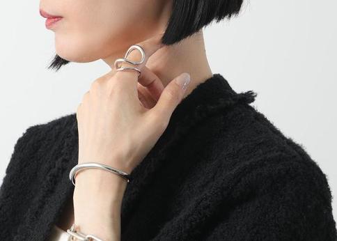 ランキング-【派手じゃないのに、記憶に残る】シャルロット・シェネという選択。※50%オフアイテムも?!