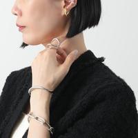 【派手じゃないのに、記憶に残る】シャルロット・シェネという選択。※50%オフアイテムも?!