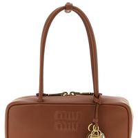 【MiuMiu】人気の理由がひと目でわかる。ボー バッグ新作