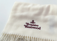 ヴィヴィアンのマフラーで叶う「いつものコーデ」が5倍おしゃれに見える魔法