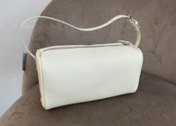 【30代・40代向け】安っぽく見えない「本当のミニマリズム」。大人の女性にこそ似合う、The Row(ザ・ロウ)の佇まい。