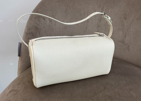 ランキング-【30代・40代向け】安っぽく見えない「本当のミニマリズム」。大人の女性にこそ似合う、The Row(ザ・ロウ)の佇まい。