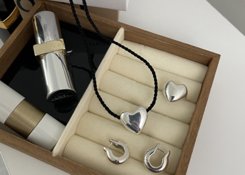 ランキング-3万円前後!大人の「ミドルラグジュアリー」おすすめブランド図鑑【アクセサリー編】