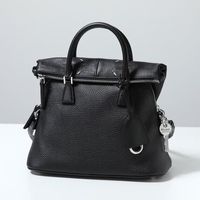 【マルジェラ・2026SS新作】名品「5AC」がより持ちやすく。ソフトという新章