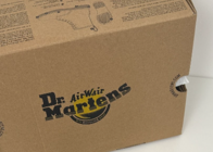 ドクターマーチン新作が「ピンク×チョコブラウン」で可愛い!《ミドルブーツ・ベルクロシューズ》