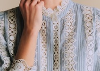 春シャツ・ブラウスはパリ発ブランドをチェック!パリジェンヌ愛用ブランド9選