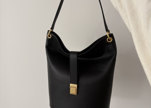 ランキング-【10万円】洒落て使える「ご褒美バッグ」9選-収納力や魅力まで徹底解説!