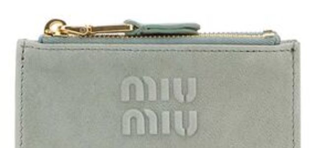 Miu Miu グレー 三つ折り財布　ミニ財布　カードケース 3月のラッキーデーまでに】迎えたいMiuMiuのカードケース&ウォレット