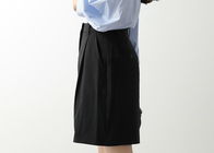 しゃがめてきれい見え!春夏のママコーデはバミューダパンツで決まり