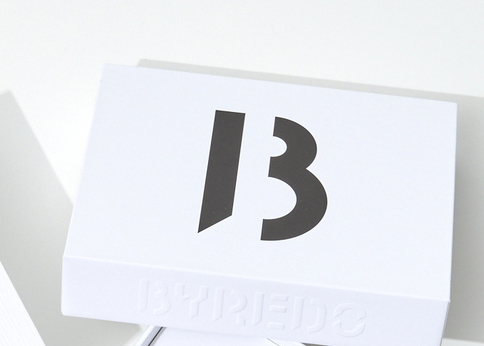 ランキング-バイレードの春コスメ「限定アイシャドウパレット」は絵画着想のプレイフルな18色入り!