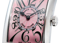 手もとに華を添える“ピンク文字盤”のアナログ腕時計〈おすすめブランド3選〉