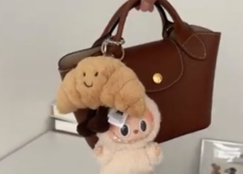 ランキング-お洒落な人はもう始めてる!ロンシャンのバッグに「デコチャーム」を盛るのが今の気分♪